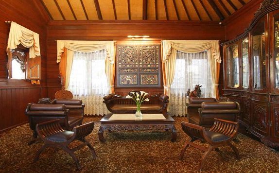 Hotel Interior di The Volcania Guest house