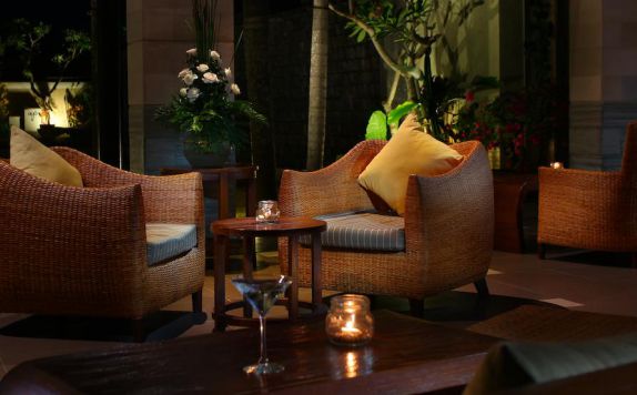 dining room di Transera Grand Kancana Resort Villas