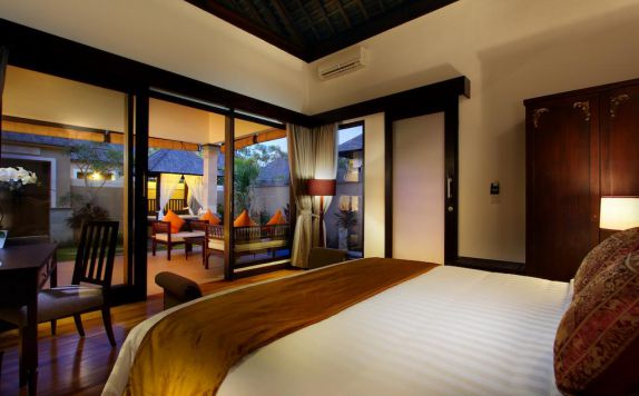guest room di Transera Grand Kancana Resort Villas