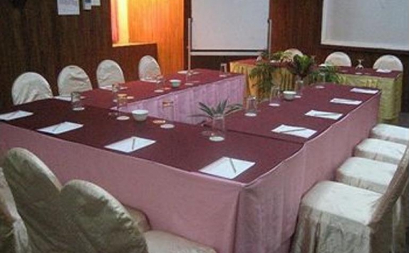 meeting room di Tretes Raya Hotel & Resort
