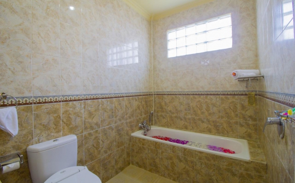 bathroom di Ubud Aura Retreat