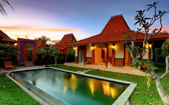 swimming pool di Ubud Heaven Villas Bali