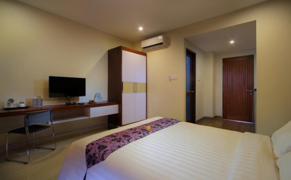 Tampilan Bedroom Hotel di Umah Bali Suite and Residence