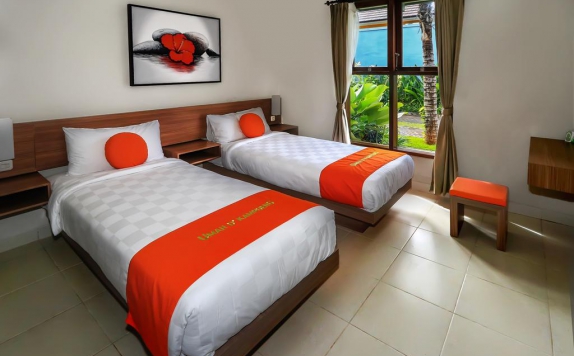 Tampilan Bedroom Hotel di Umah D Kampoeng by Orange