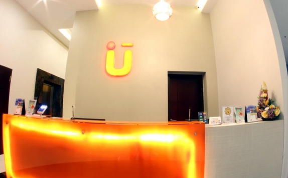 receptionist di Urban Style by Front One