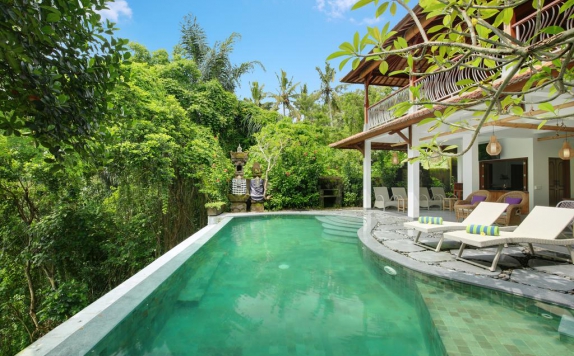 Outdoor Pool Hotel di Villa Beji Mawang Ubud
