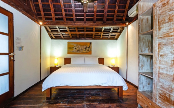 Tampilan Bedroom Hotel di Villa Biru Canggu