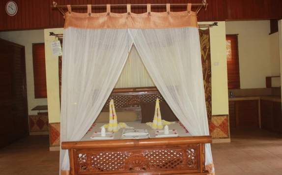 Tampilan Bedroom Hotel di Villa Bulan Madu Gili Air