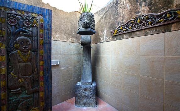 Bathroom di Villa Kaja