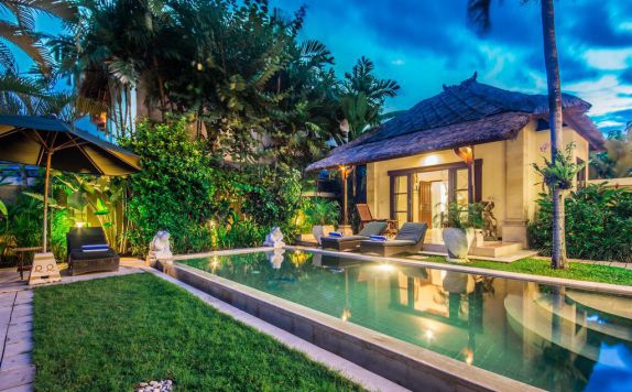 Swimming Pool di Villa Krisna Bali