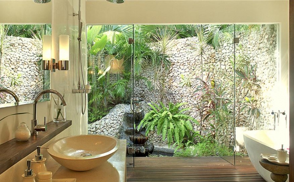 Bathroom di Villa Kubu Bali