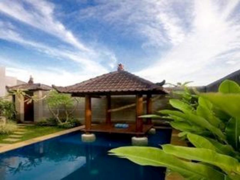 Kolam Renang di Villa Nian Luxury Villas and Spa