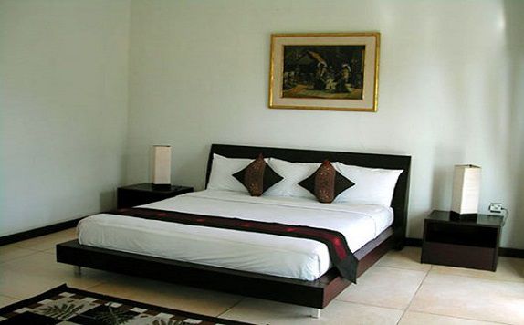 Double Bed di Villa Onga