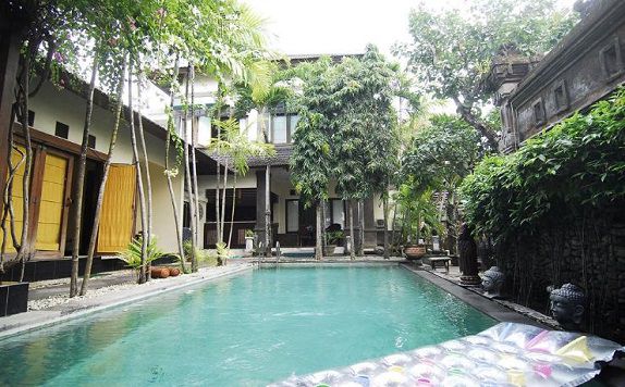 Pool di Villa Rumah Badung