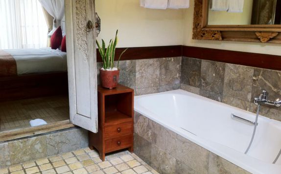 bathroom di Villa Semana Resort & Spa