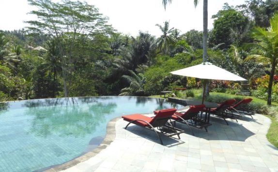 swimming pool di Villa Semana Resort & Spa