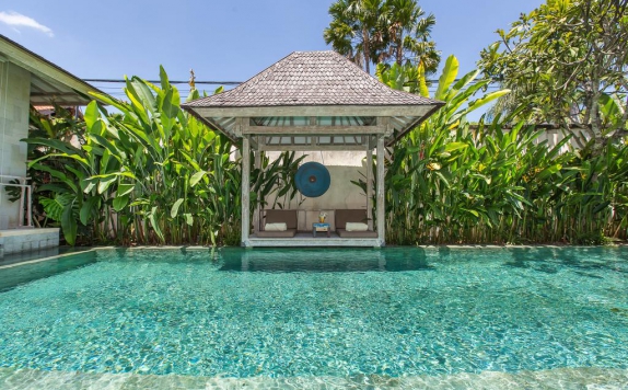 Swimming Pool di Villa Sky Li by Nagisa Bali