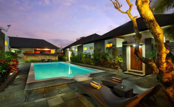 Pool di Villa Tunjung Asri Kerobokan