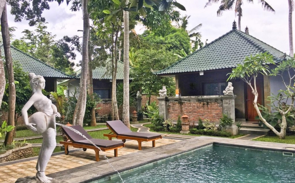 Outdoor Pool Hotel di Wana Ukir Ubud Villa