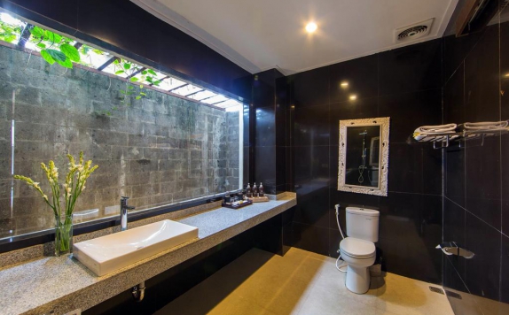 Bathroom di White Lotus Villa