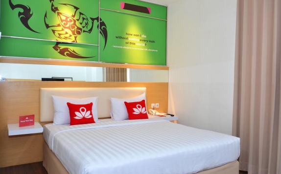 Bedroom di ZEN Rooms Kedung Sari Wonorejo