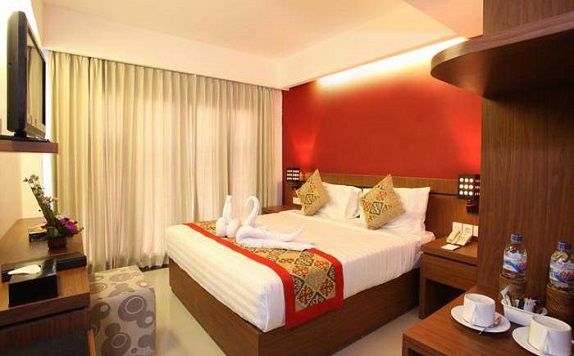 Bed di ZEN Rooms Seminyak Pangkung Sari