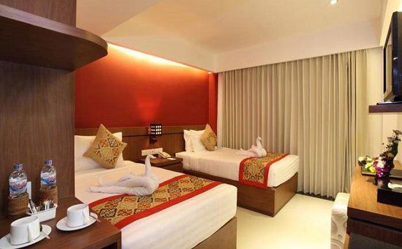 twin bed di ZEN Rooms Seminyak Pangkung Sari