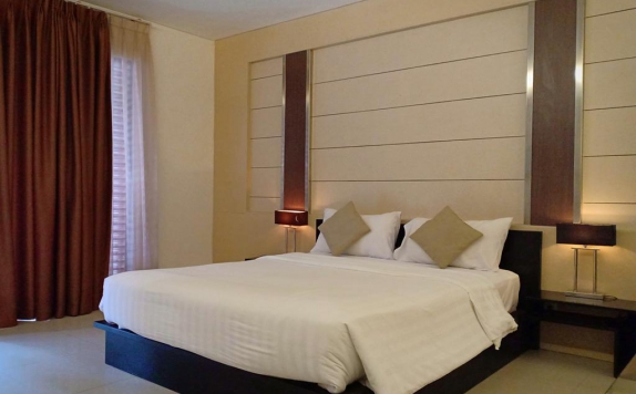 Tampilan Bedroom Hotel di Zuri Resort Cipanas