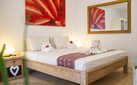 Tampilan Bedroom Hotel di 7SEAS Cottages