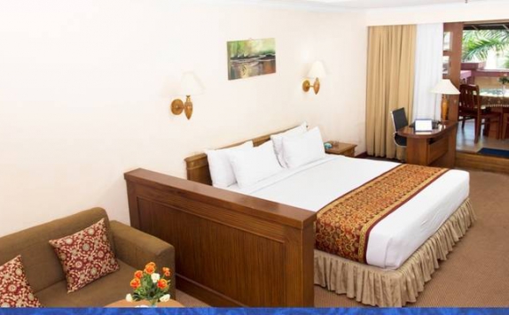 guest room di Abadi Hotel