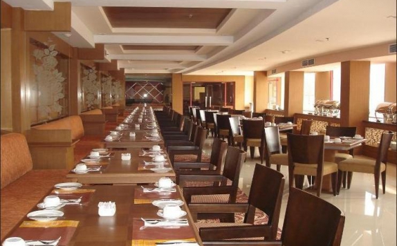 Restaurant di Abadi Suite Hotel & Tower