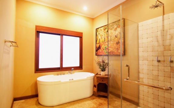 Bathroom di Ajanta Villas