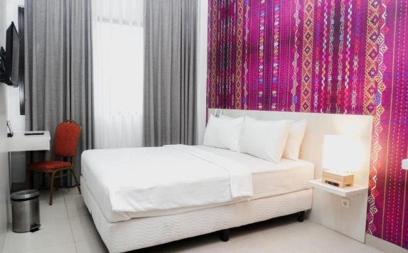 Bedroom di Alam Hotel by Cordela