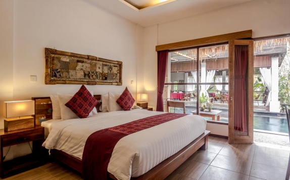 Tampilan Bedroom Hotel di Alam Sembuwuk Resort