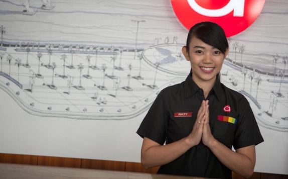 Receptionist di Amaris Hotel Pettarani - Makassar