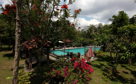 Swimming pool di Amata Borobudur Resort
