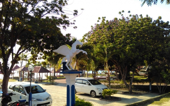 Parkir Area di Amazing City Beach Resort