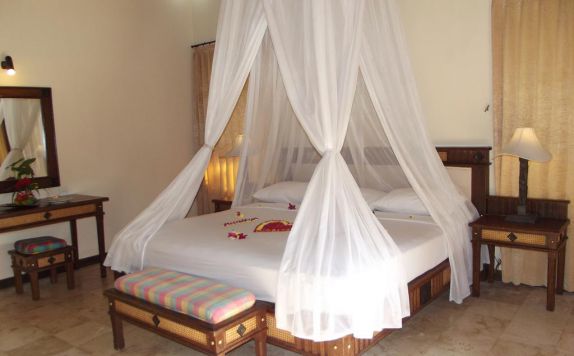 guest room di Aneka Bagus Resort