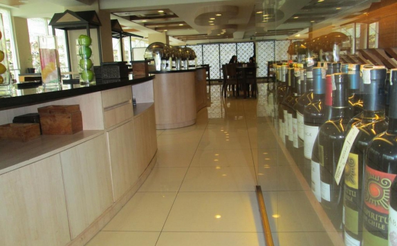 Restaurant di Anggrek Shopping Hotel