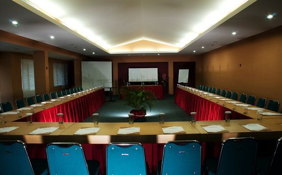 Meeting Room di Anugerah Express Hotel