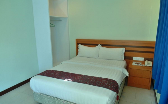 kamar tidur di Anugrah Transit Hotel