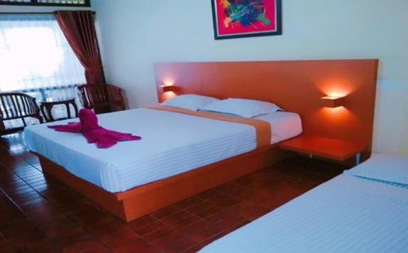 Guest room di Anyer Cottage Beach Resort