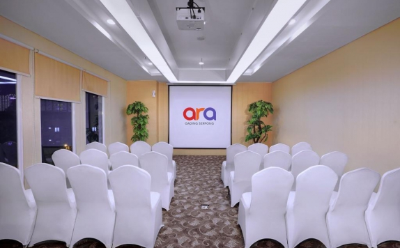 Meeting room di Ara Hotel Gading Serpong