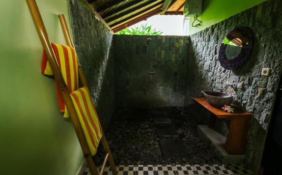 Bathroom di Arta Nadi Villa