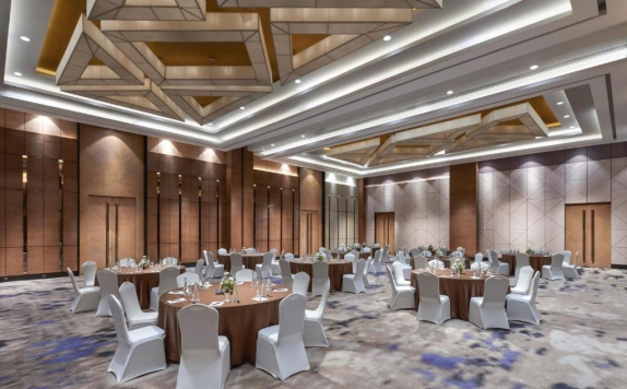 Meeting room di Artotel Suites Mangkuluhur