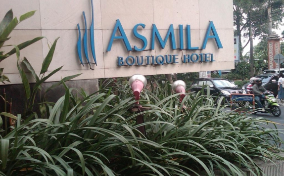 Exsterior di Asmila Boutique Hotel