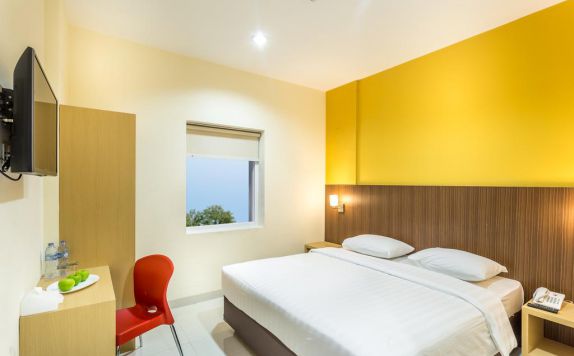 Double Bed Room Hotel di Astera Hotel Bintaro