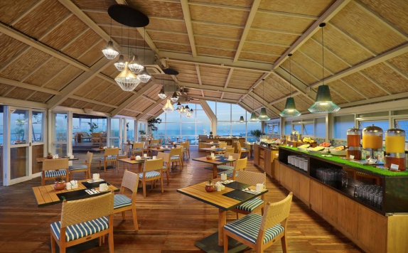 Restaurant di Aston Canggu Beach Resort and Spa