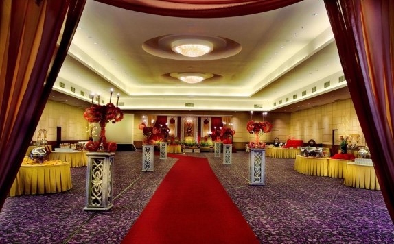 ballroom di Aston Cengkareng Hotel