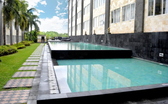 Swimming Pool di Aston Denpasar Hotel & Convention Center